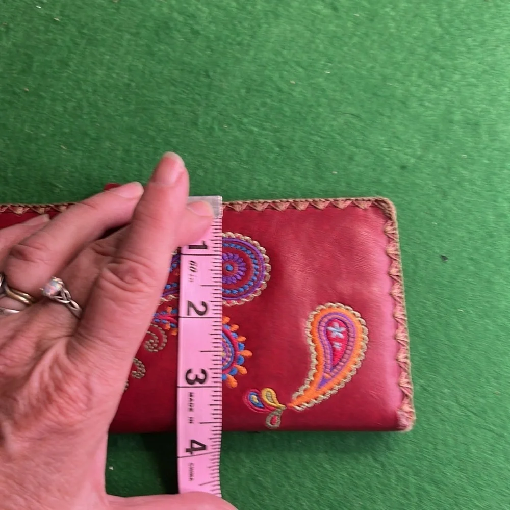 G&P CREACIONES RED FLORAL  CROSSBODY BAG & LAVISHY RED EMBROIDERED WALLET
